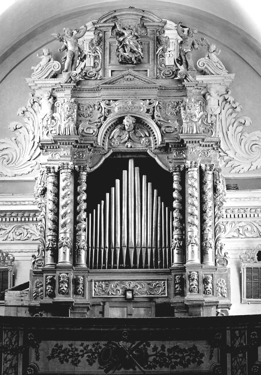 cassa d'organo, opera isolata di Botto Pietro (prima metà sec. XVII)