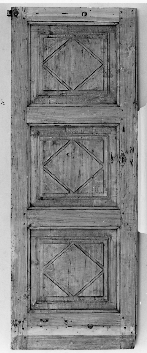 porta - ad un battente, opera isolata - bottega cuneese (seconda metà sec. XVIII)