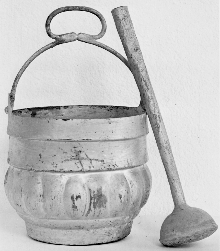 servizio per aspersione, insieme - bottega piemontese (sec. XVIII)