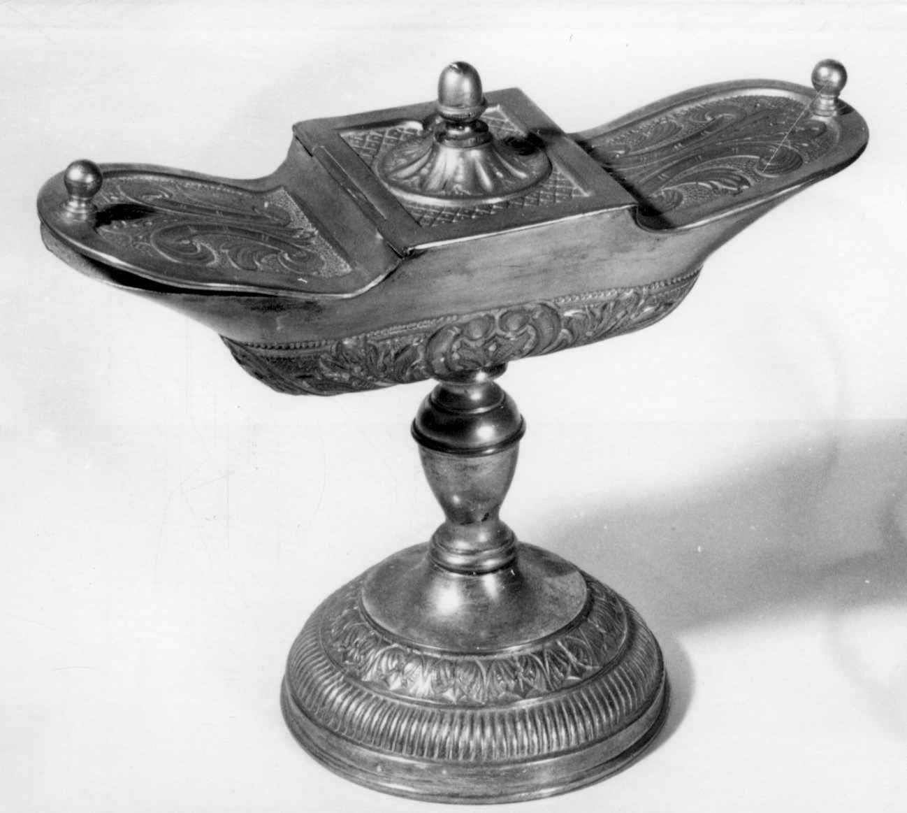 navicella portaincenso, opera isolata - bottega piemontese (prima metà sec. XIX)