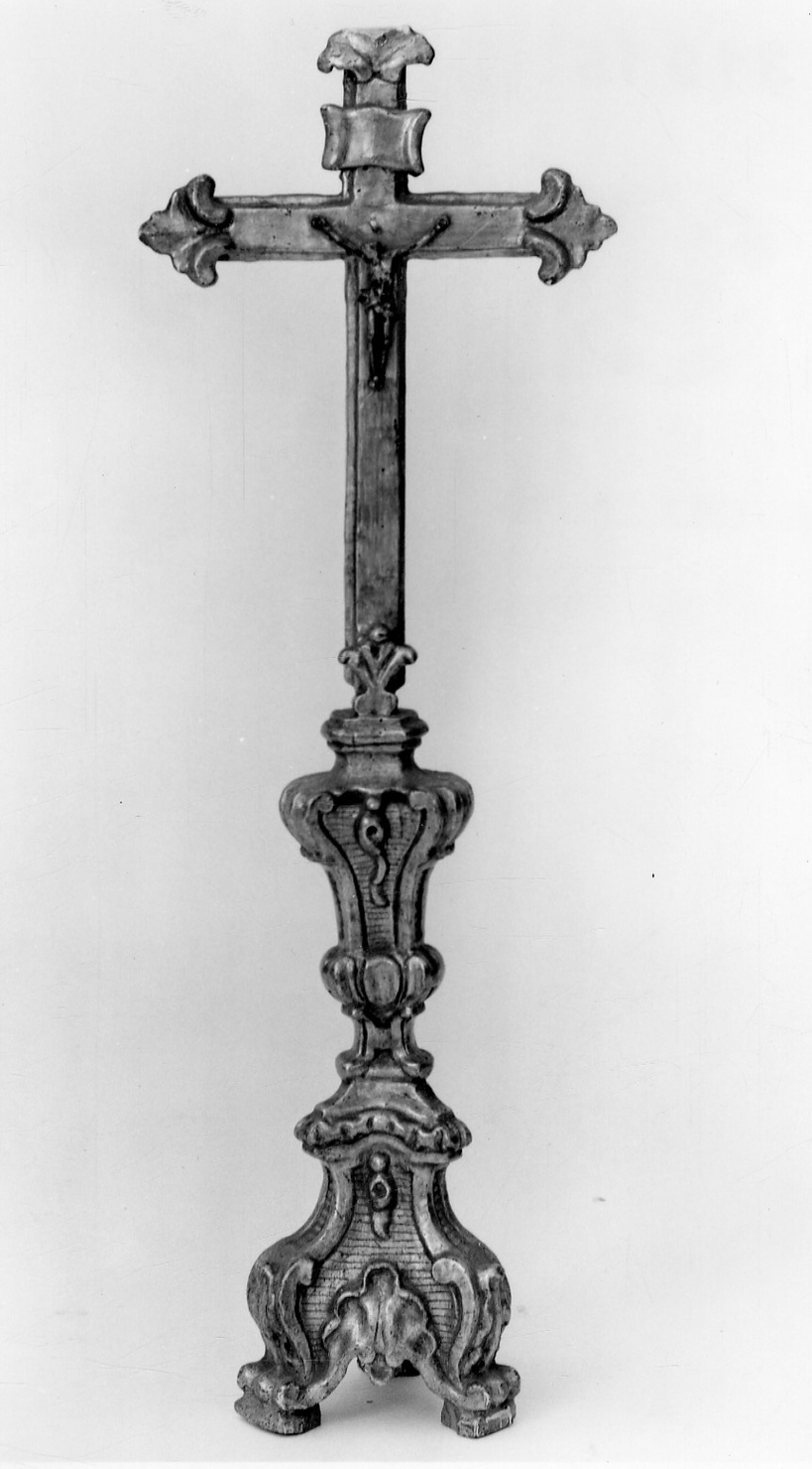 Cristo crocifisso (croce d'altare, opera isolata) - bottega piemontese (ultimo quarto sec. XVIII)