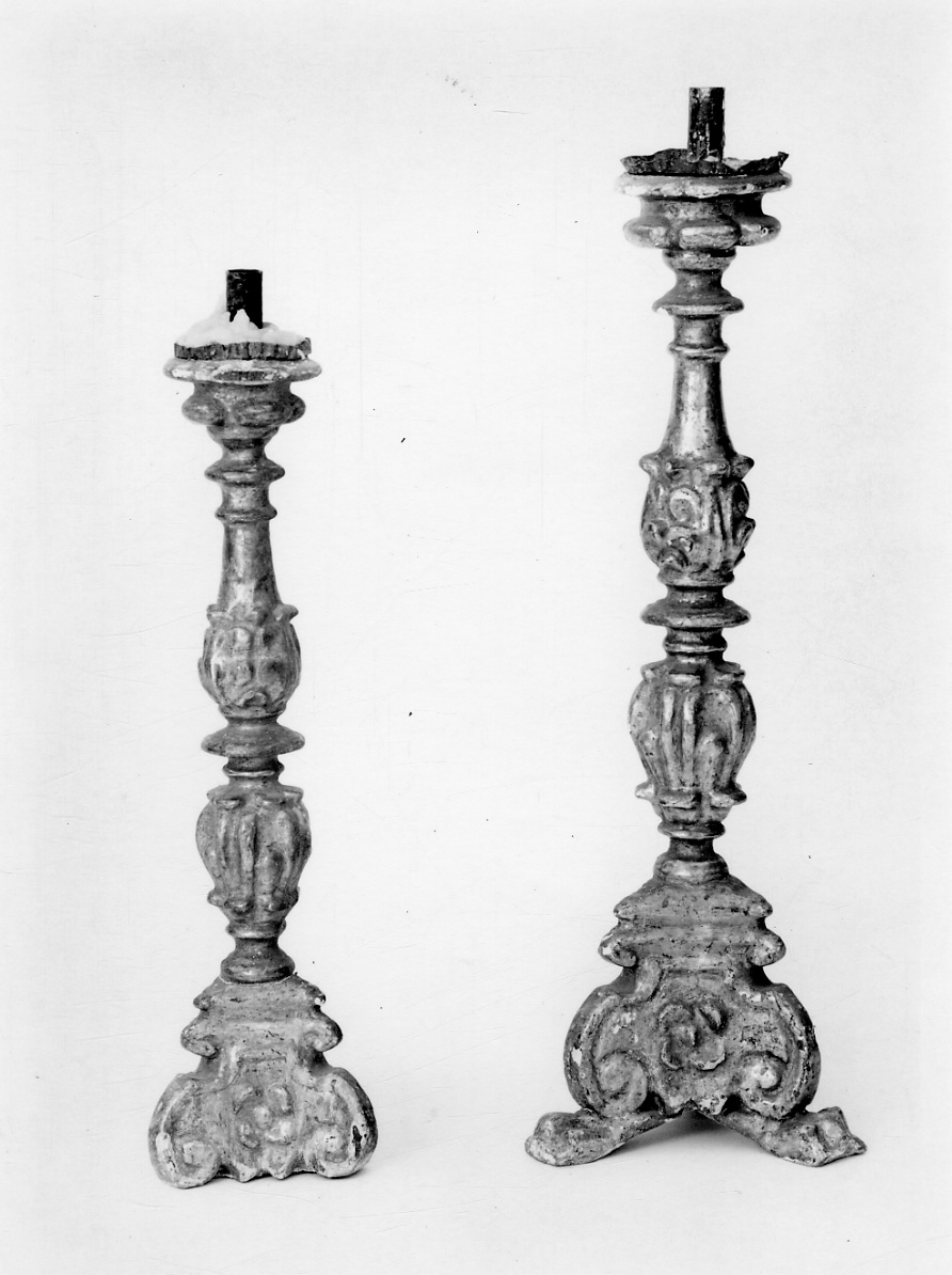 candeliere, serie - bottega piemontese (secc. XVII/ XVIII)