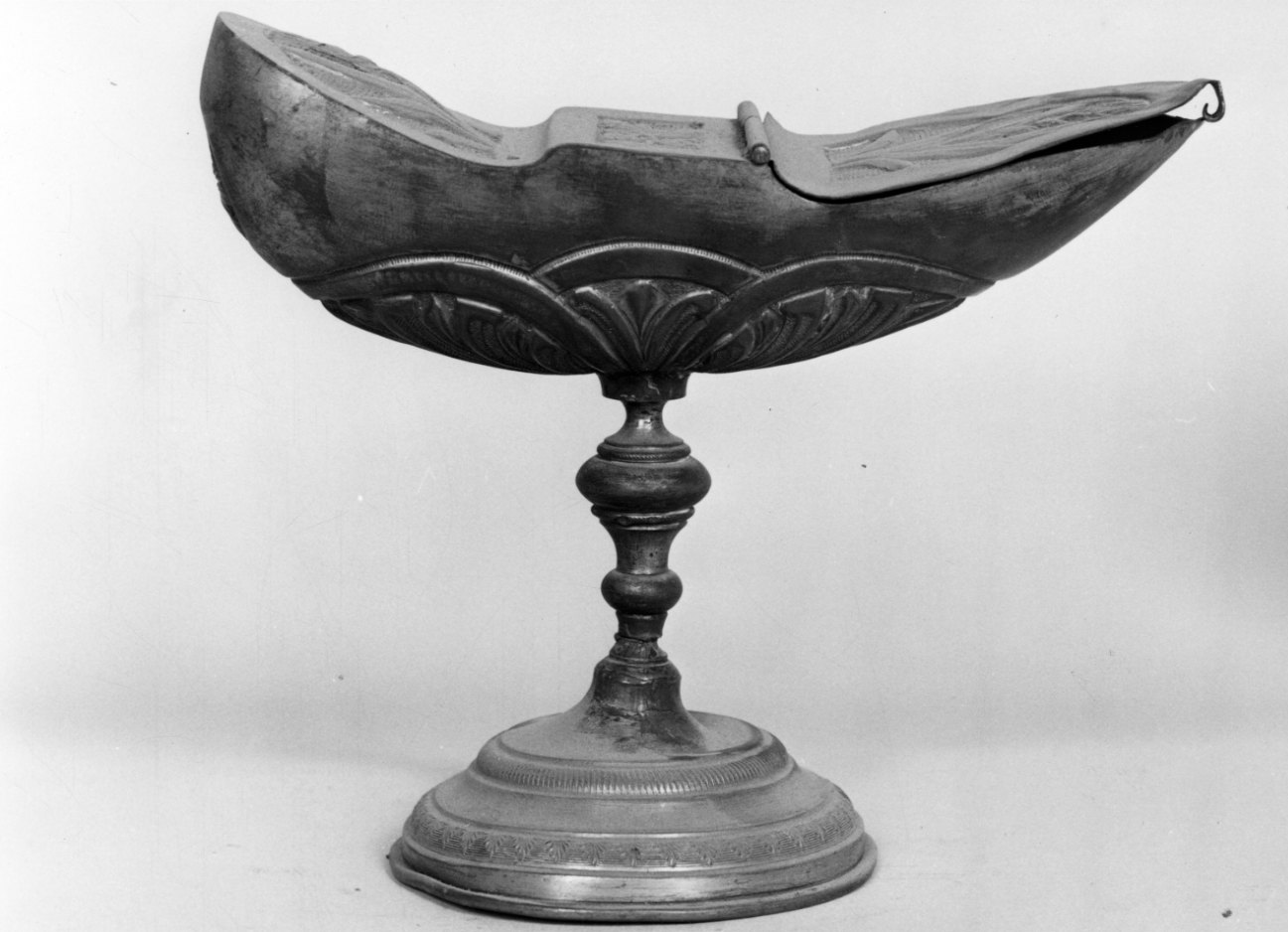 navicella portaincenso, opera isolata - bottega piemontese (seconda metà sec. XIX)