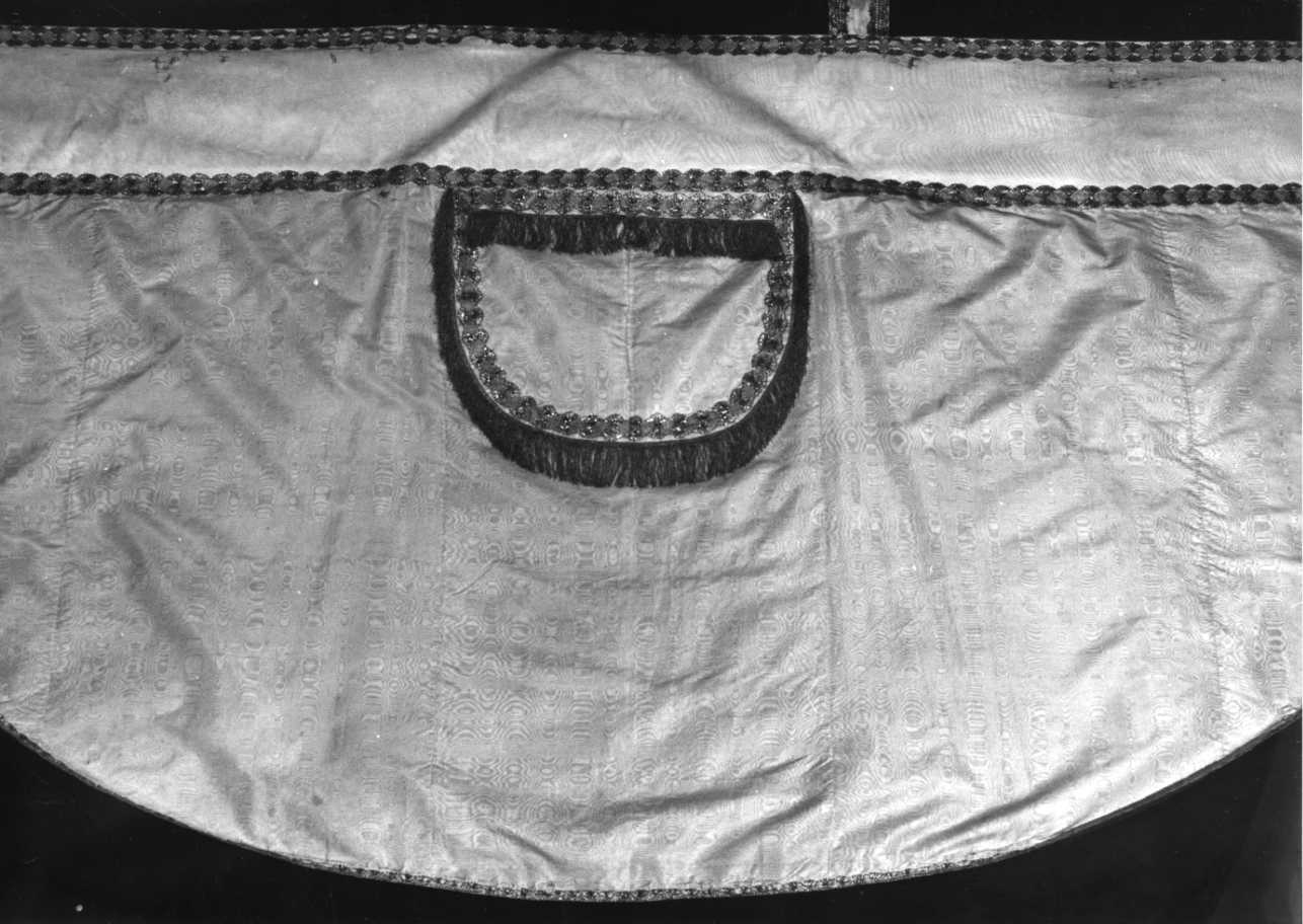 piviale, coppia - manifattura italiana (terzo quarto sec. XX)