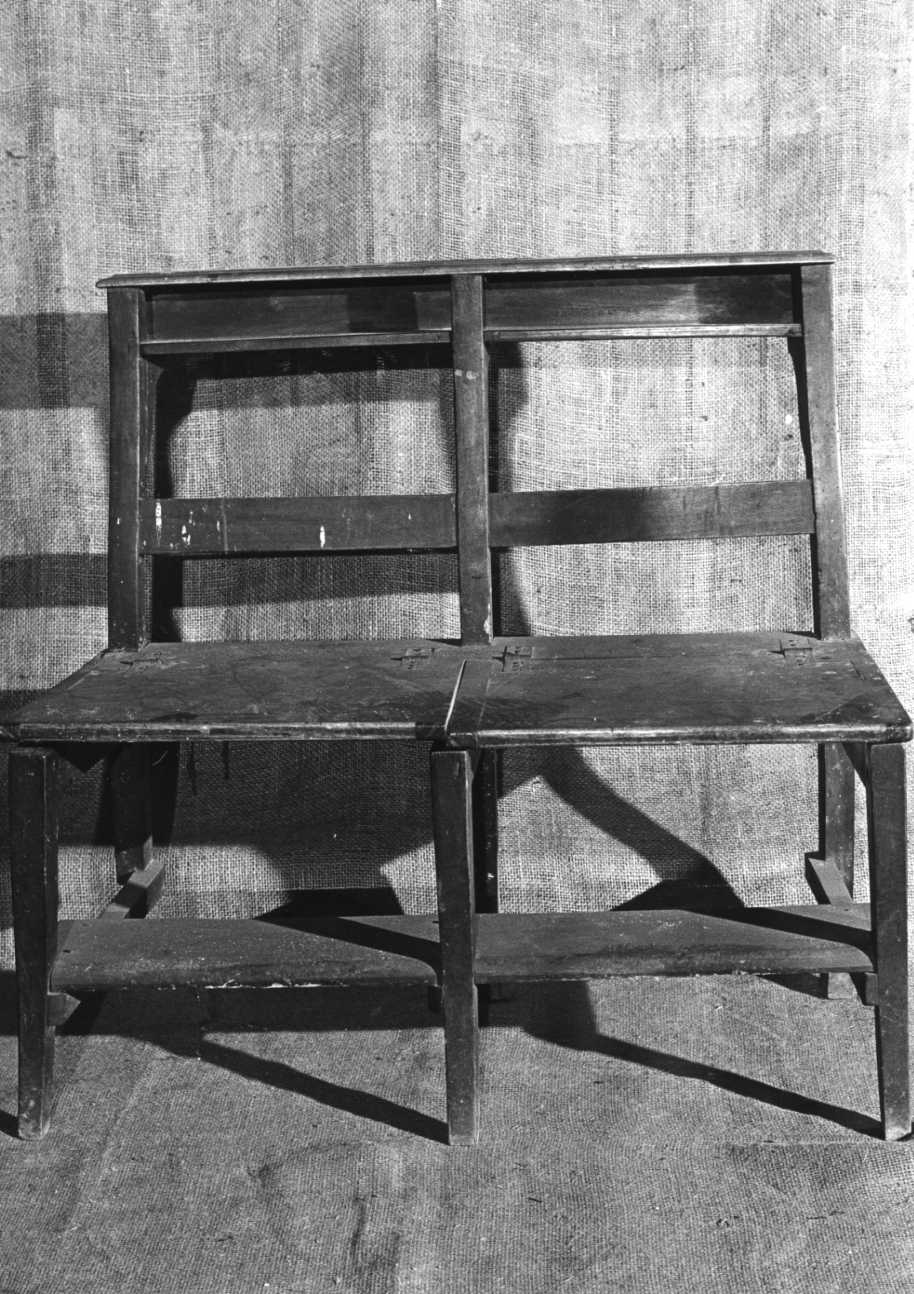 sedia-inginocchiatoio, opera isolata - bottega piemontese (inizio sec. XX)