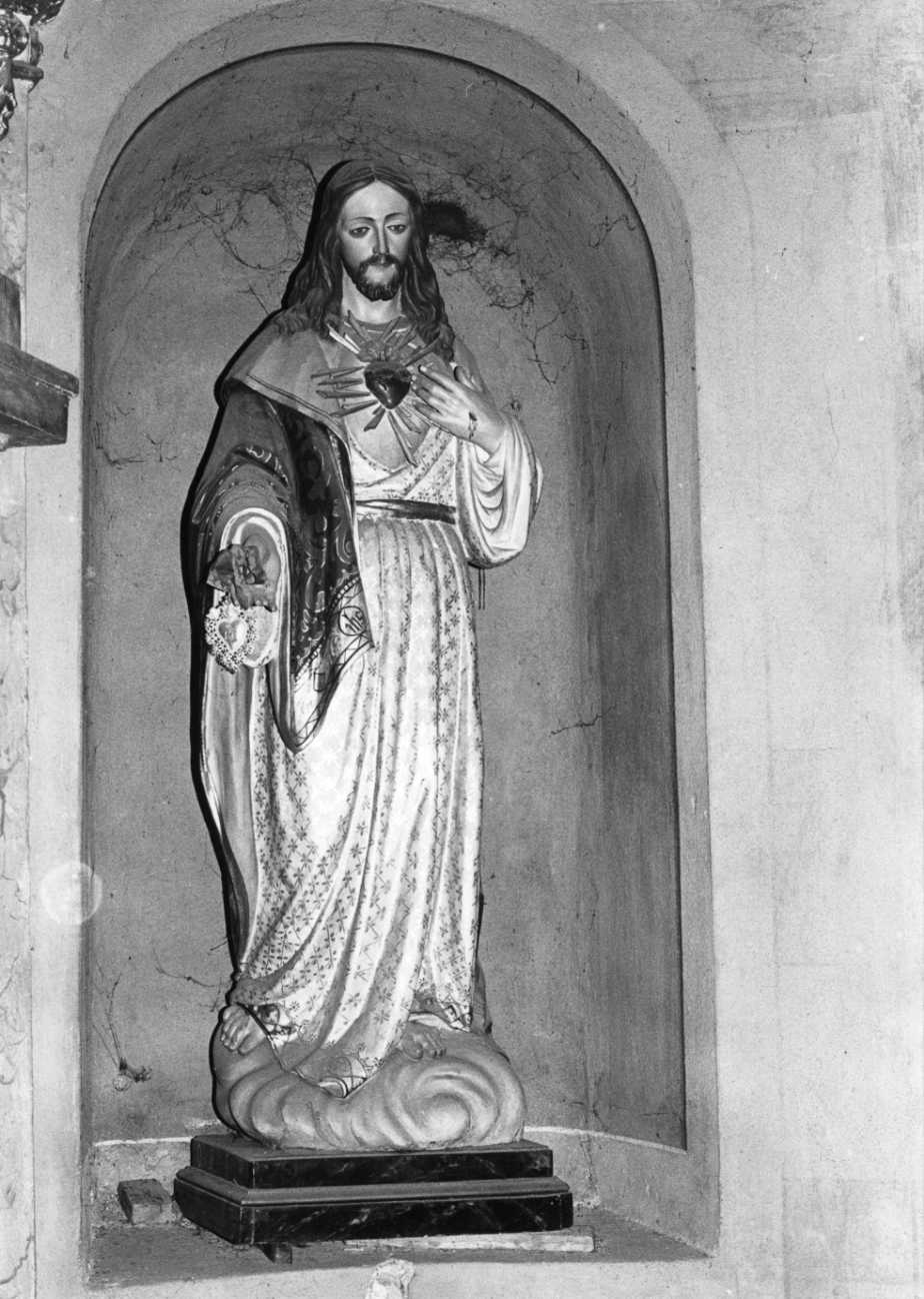 Sacro Cuore di Gesù (statua, opera isolata) - bottega piemontese (ultimo quarto sec. XIX)