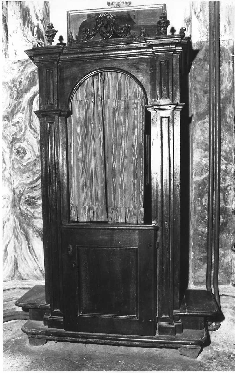 motivo decorativo a festoni e lampade (confessionale, opera isolata) - bottega cuneese (fine sec. XVIII, sec. XVIII)