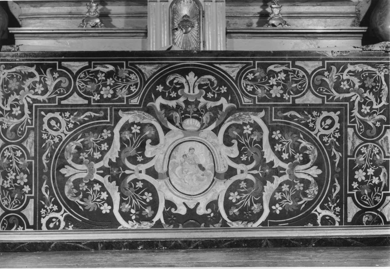 Madonna del Rosario (decorazione pittorica, elemento d'insieme) - ambito emiliano (primo quarto sec. XVIII)