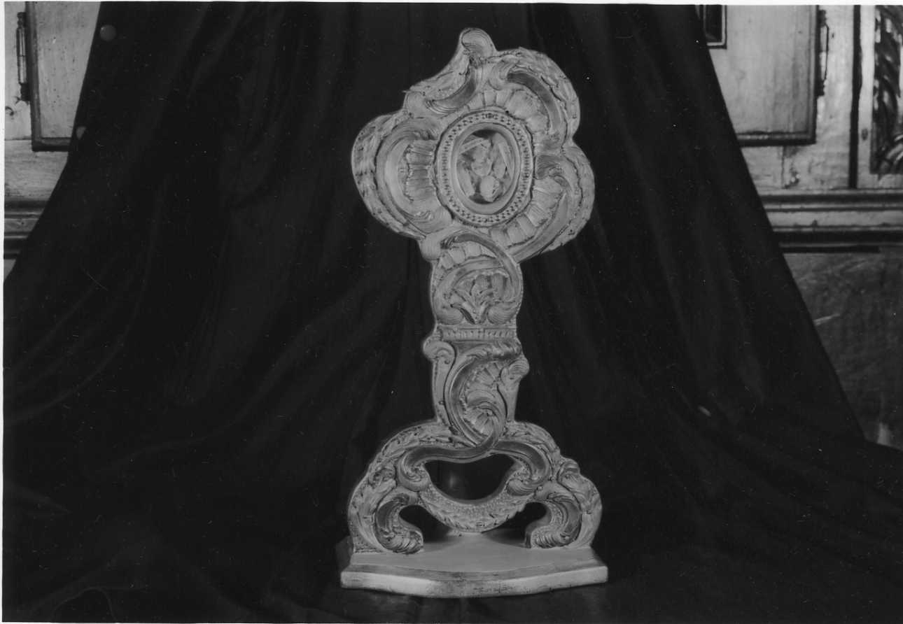 motivi decorativi a volute (reliquiario - a ostensorio, opera isolata) - ambito piemontese (terzo quarto sec. XVIII)