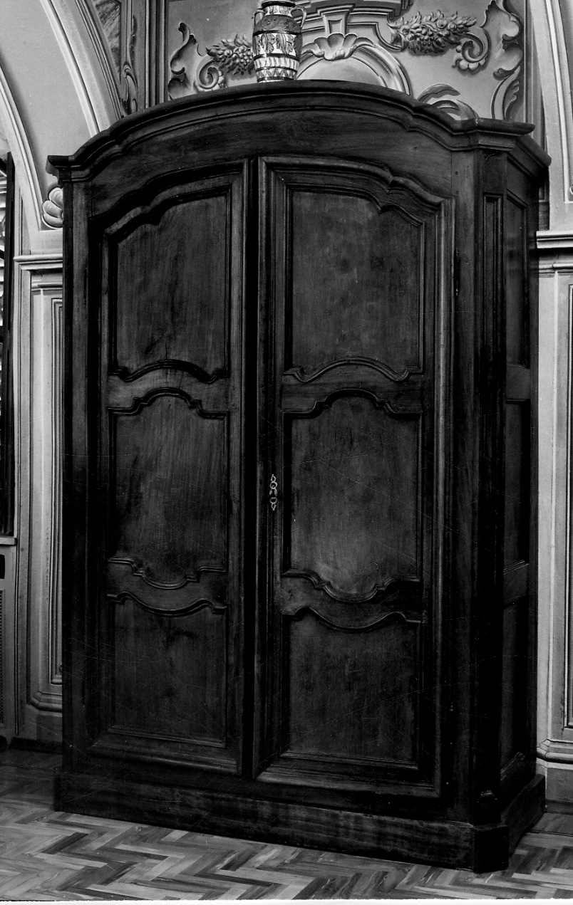 armadio, opera isolata - produzione piemontese (seconda metà sec. XVIII)