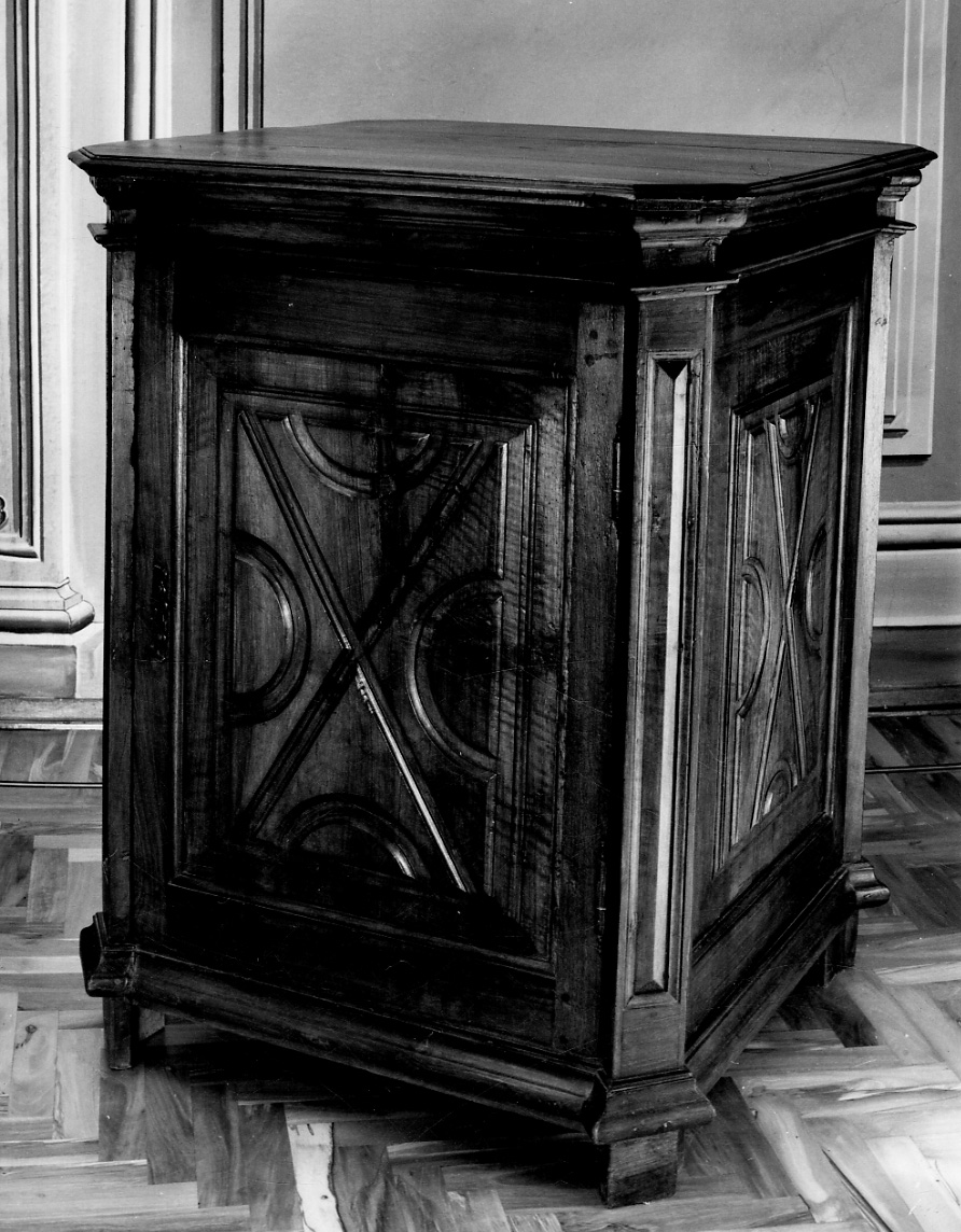 leggio, frammento - produzione piemontese (fine sec. XVII)