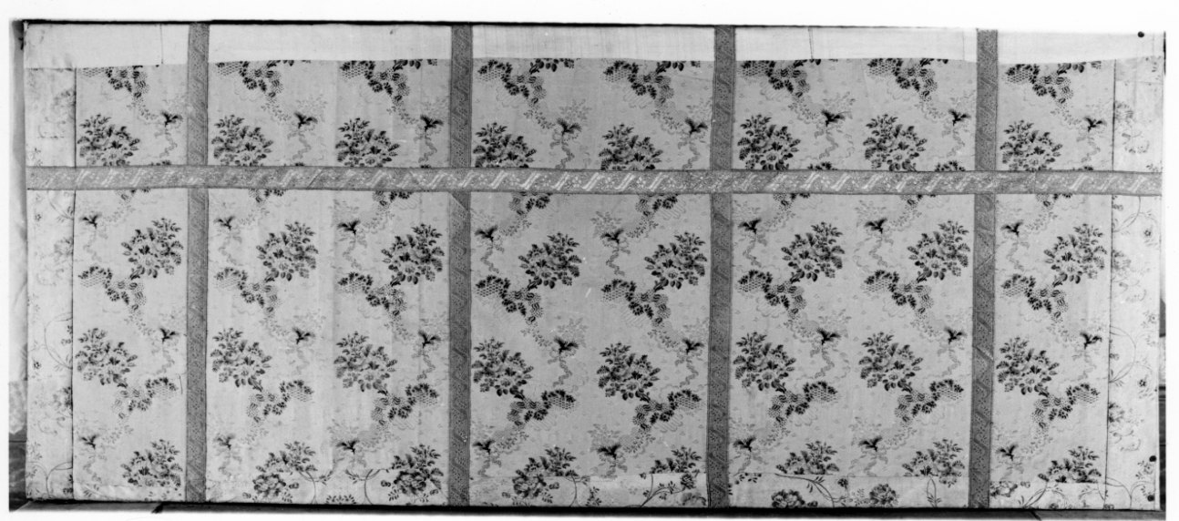 paliotto, opera isolata - manifattura francese (terzo quarto sec. XVIII)