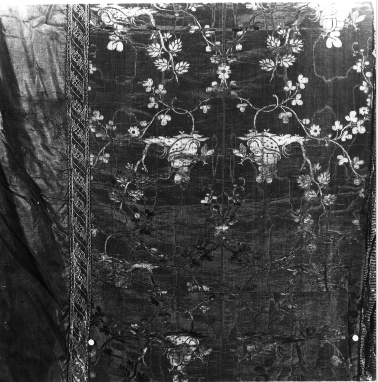 drappo, frammento - manifattura italiana (fine, inizio, metà sec. XVIII, sec. XIX, sec. XIX)