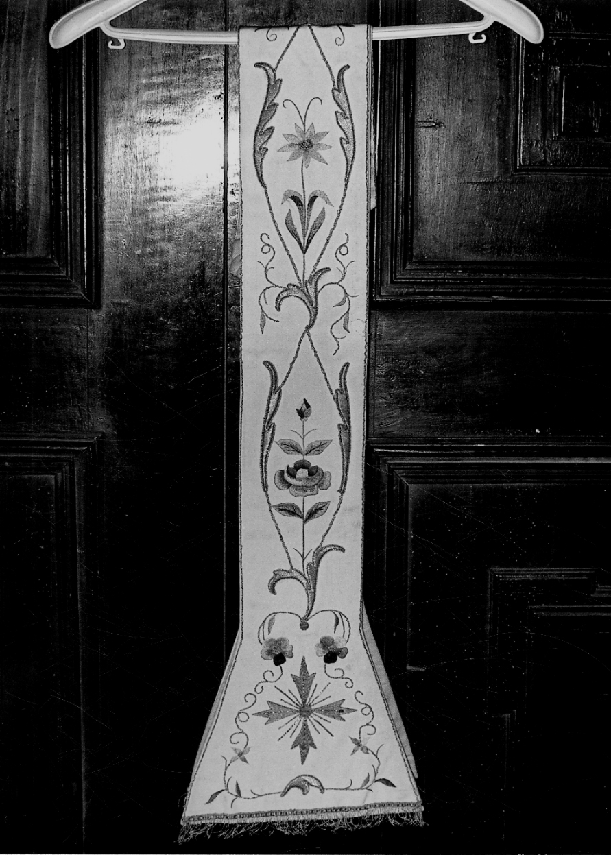 stola, opera isolata - manifattura novarese (secondo quarto sec. XX)