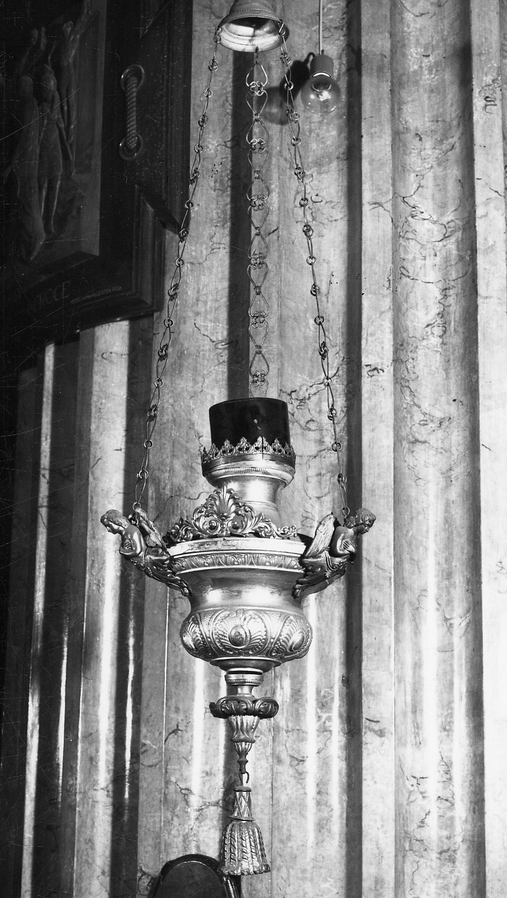 lampada pensile ad anfora, coppia - bottega lombarda (seconda metà sec. XIX)