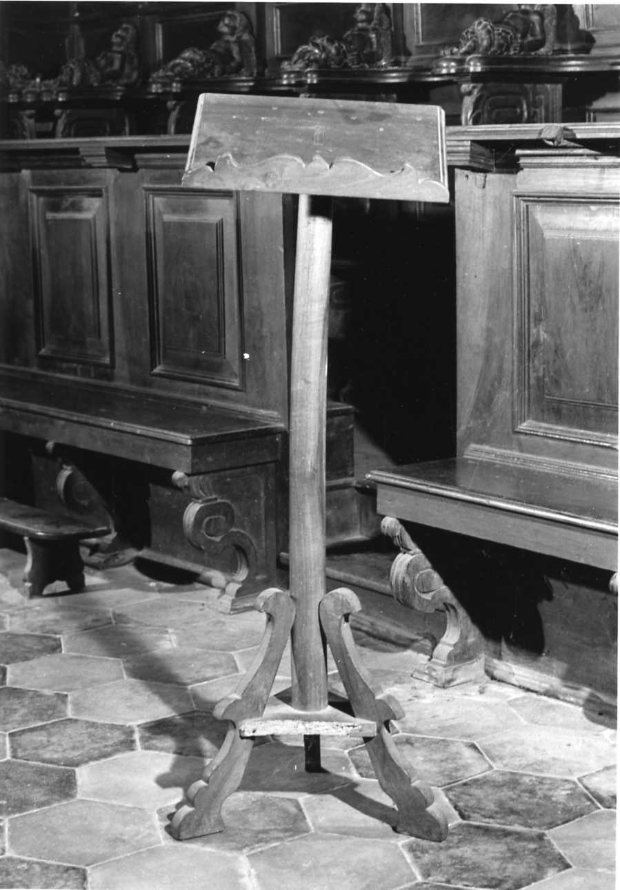 leggio, opera isolata - bottega novarese (seconda metà sec. XIX)