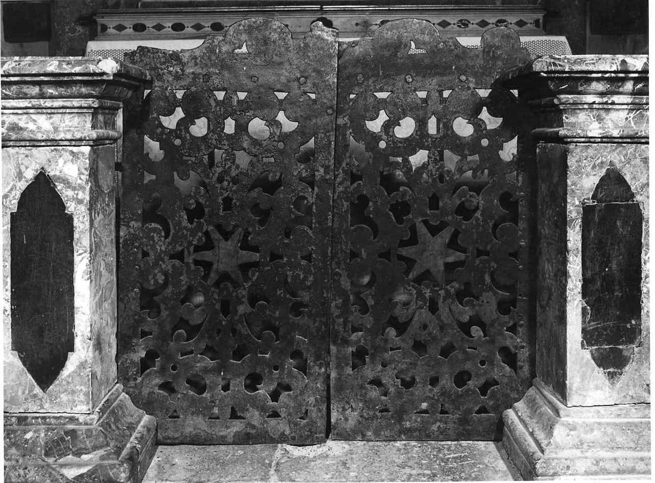 cancello di balaustrata, opera isolata - bottega novarese (metà sec. XVII)