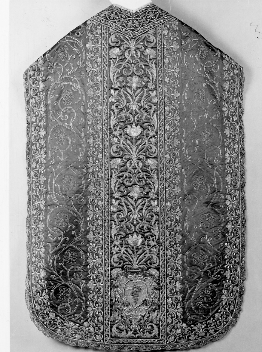 pianeta, opera isolata - manifattura novarese (ultimo quarto, primo quarto sec. XVII, sec. XVIII, sec. XIX)