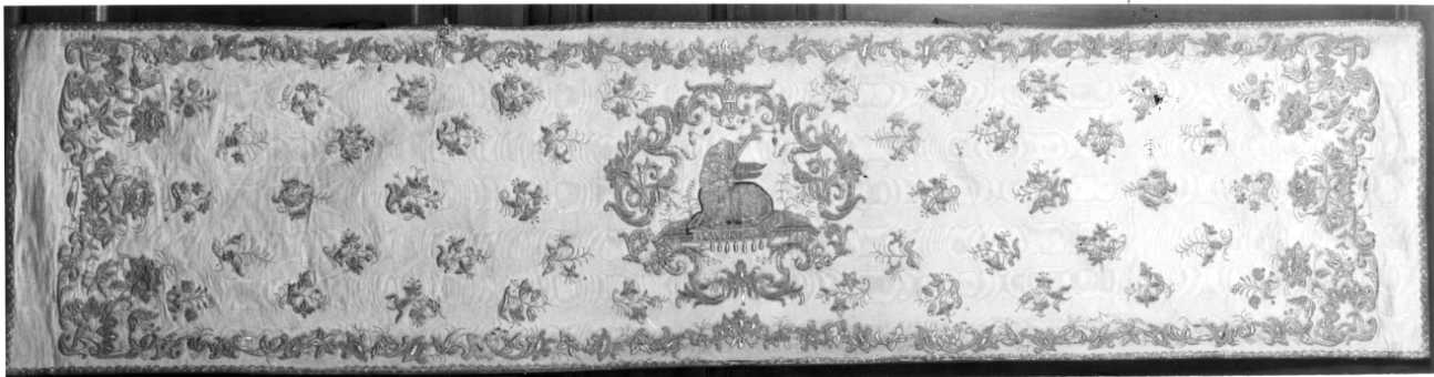 Agnus Dei (velo omerale, opera isolata) - manifattura novarese (prima metà sec. XVIII)