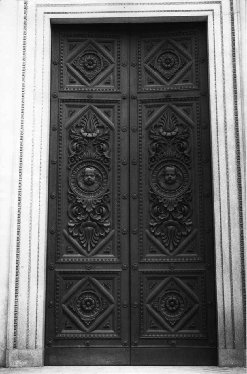 portone - a due battenti, opera isolata - bottega piemontese (secondo quarto sec. XIX)