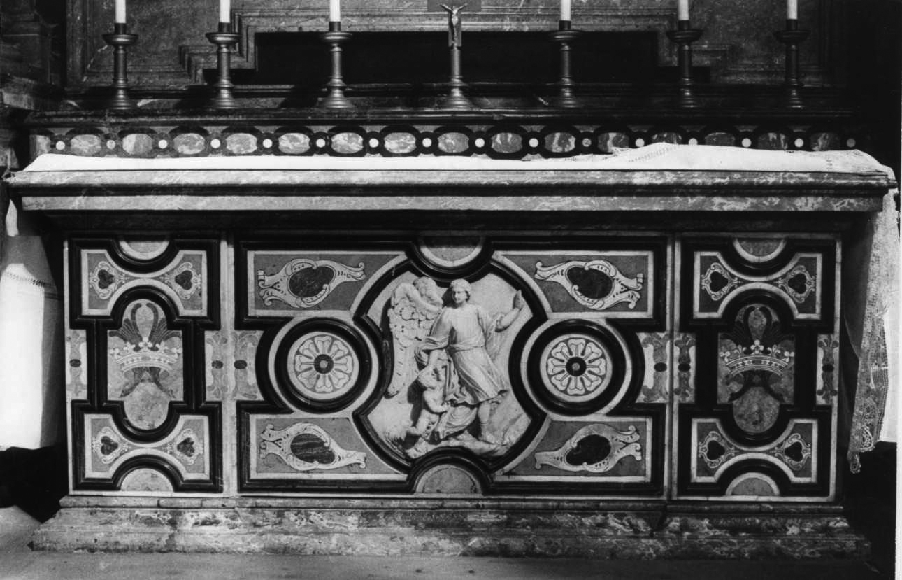 angelo custode (paliotto, elemento d'insieme) - bottega piemontese (secondo quarto sec. XVII)