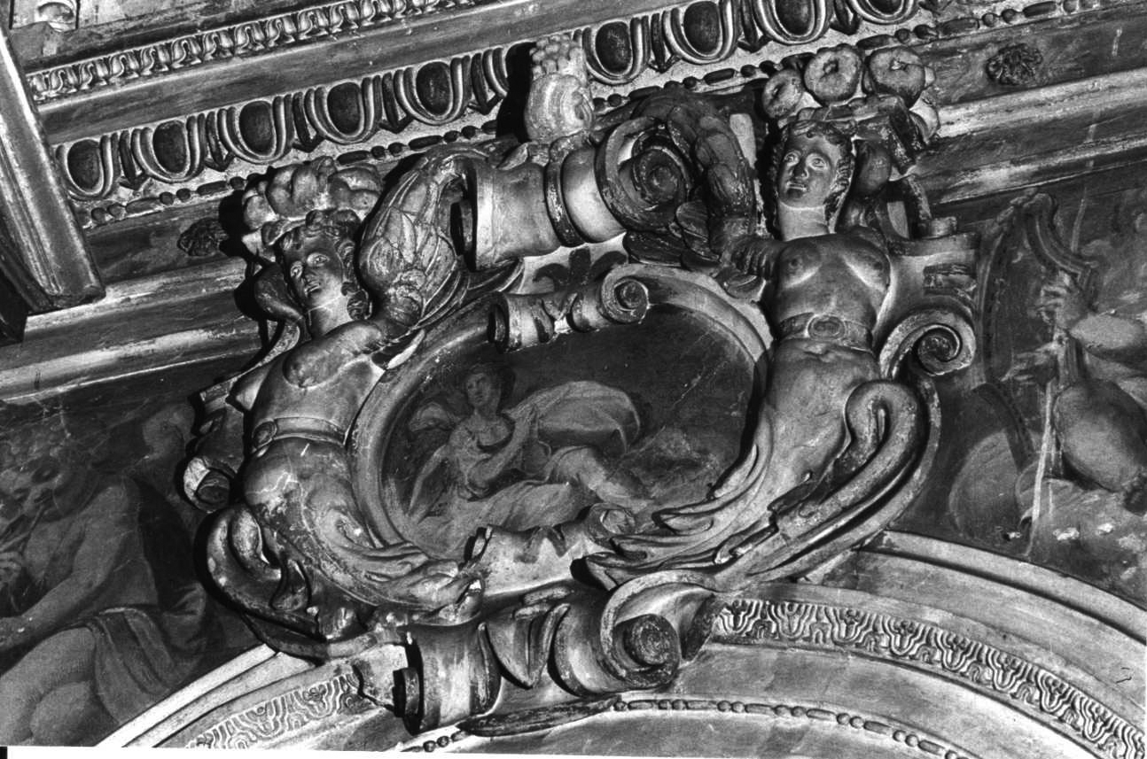 Virtù (decorazione pittorica, elemento d'insieme) di Landriani Paolo Camillo detto Duchino (seconda metà sec. XVI)