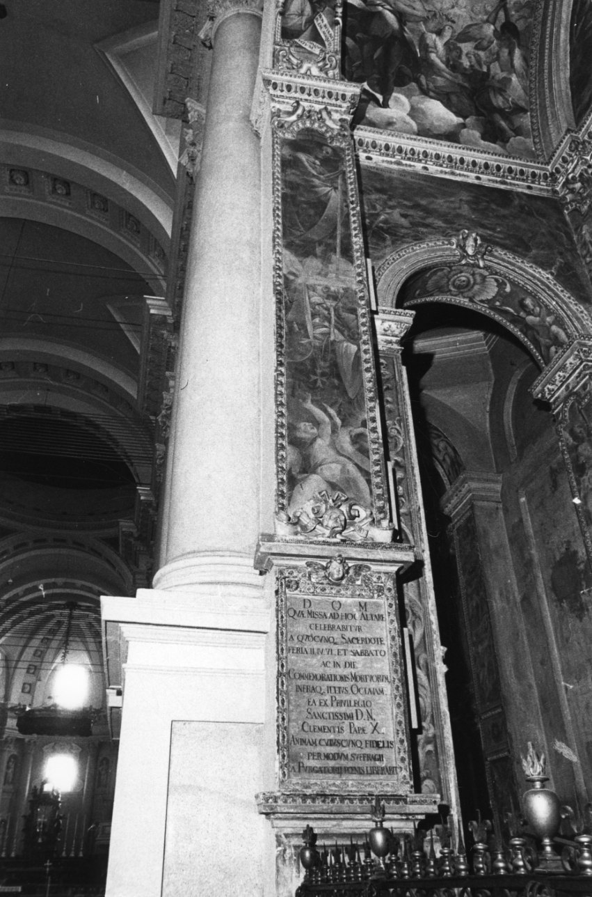 angeli e simboli della morte (decorazione plastico-pittorica, elemento d'insieme) di Mazzucchelli Pier Francesco detto Morazzone (primo quarto sec. XVII)