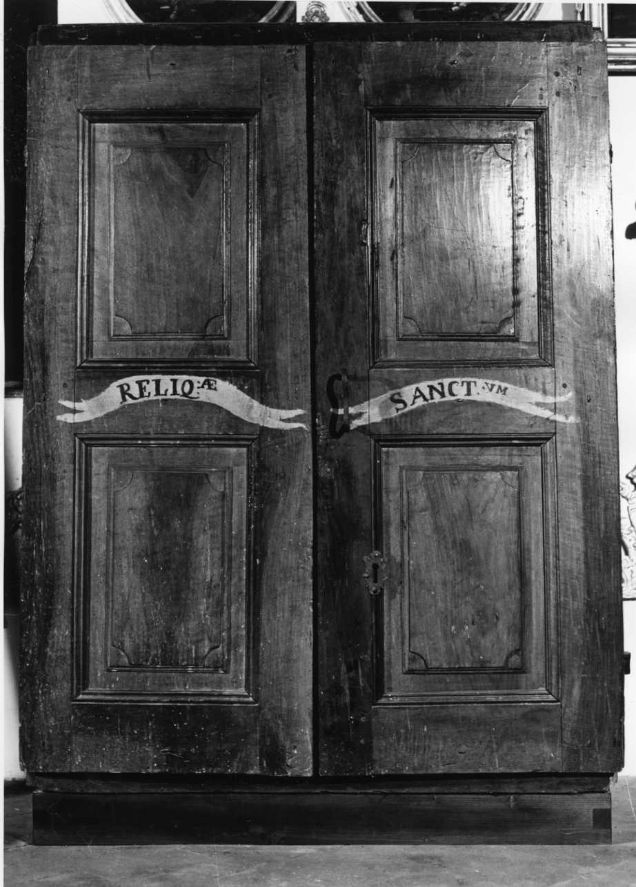 armadio, opera isolata - bottega novarese (sec. XIX)