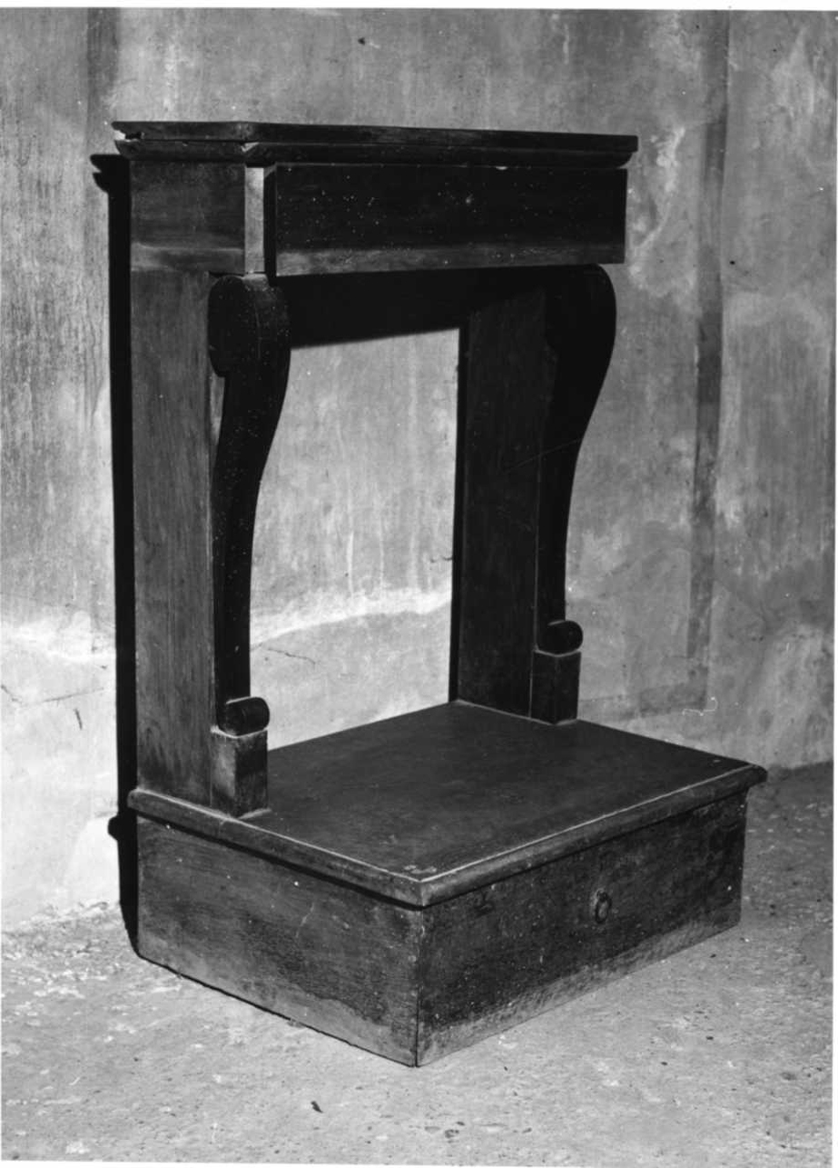 inginocchiatoio, opera isolata - bottega novarese (secc. XIX/ XX)