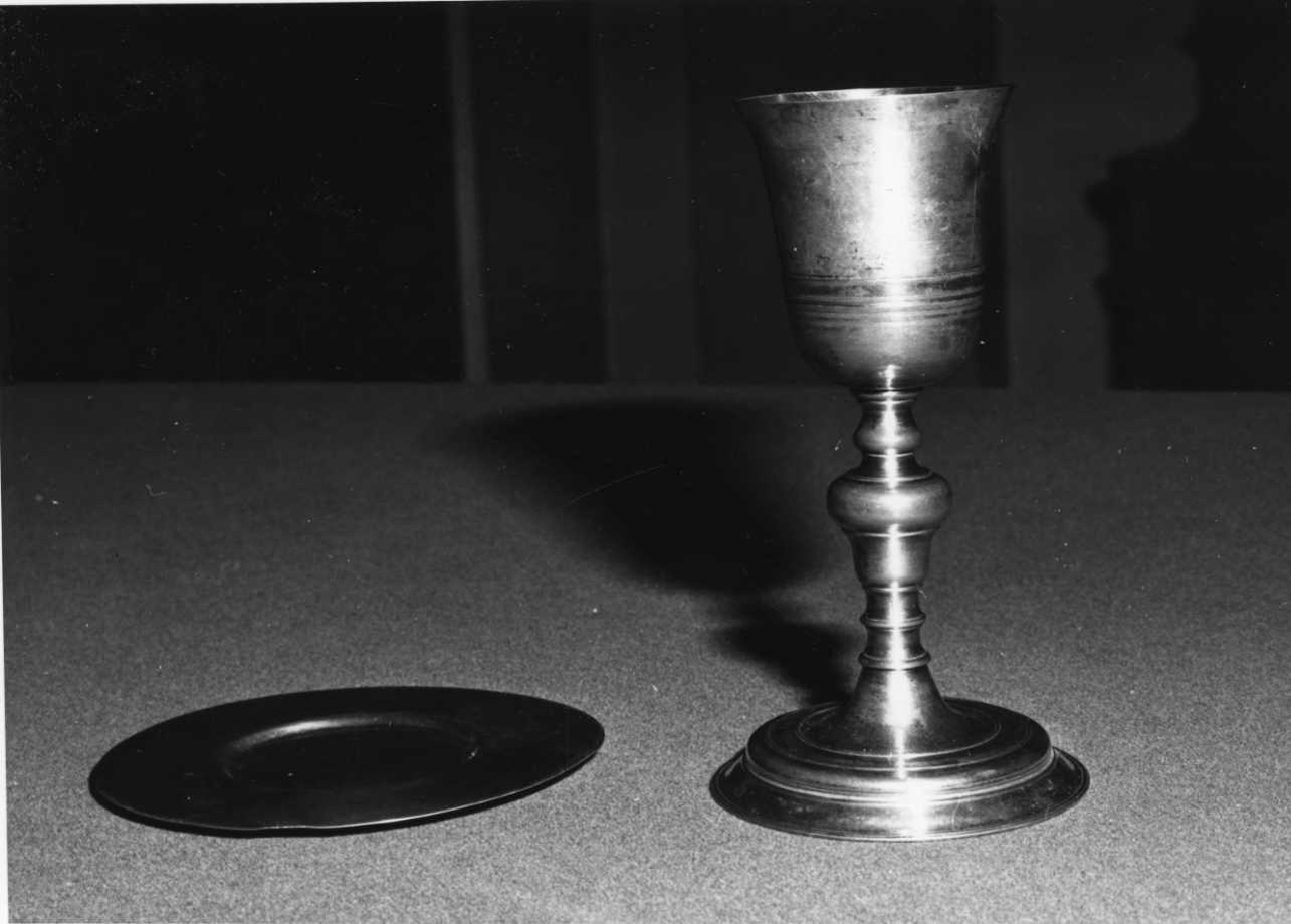 patena, opera isolata - bottega novarese (primo quarto sec. XX)