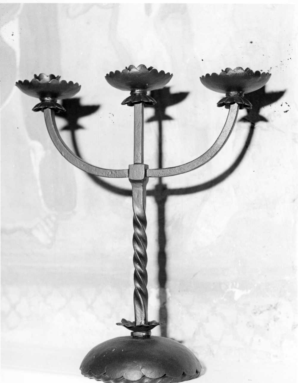 candeliere, opera isolata di Ruggeri (attribuito) (sec. XX)