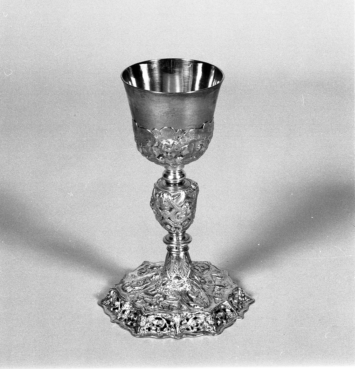 Santi (calice, opera isolata) - bottega piemontese (sec. XVIII)