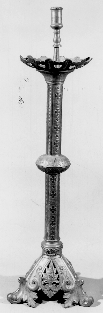 candeliere da chiesa, serie di Bertarelli Fratelli Ditta (attribuito) (primo quarto sec. XX)