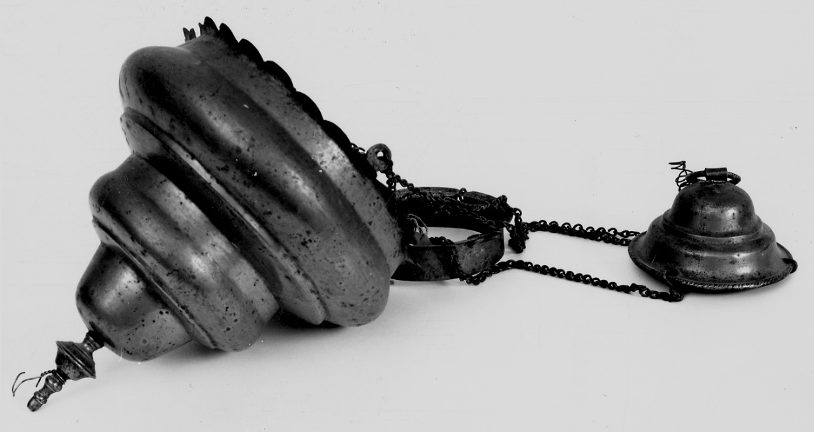 lampada pensile, opera isolata - bottega franco-piemontese (prima metà sec. XVIII)