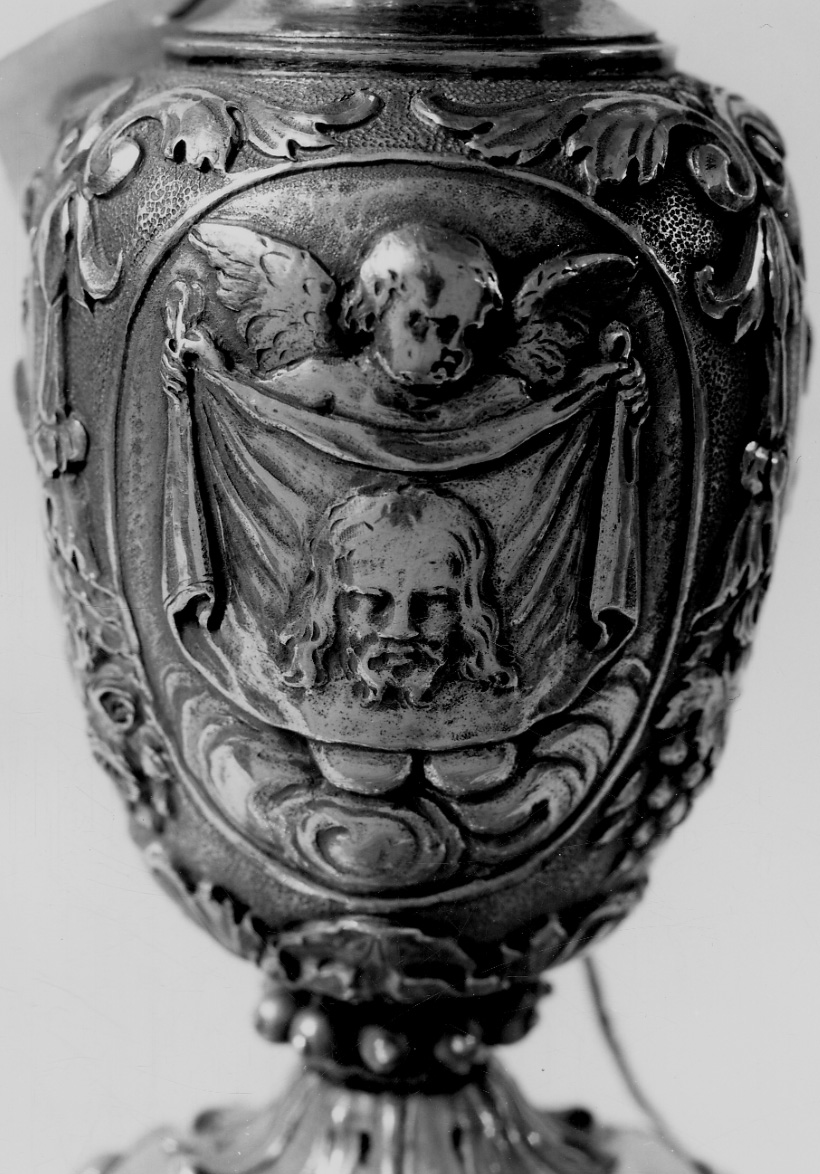 veronica sostenuta da un angioletto (decorazione a sbalzo, elemento d'insieme) di Sibut Jean (seconda metà sec. XVII)