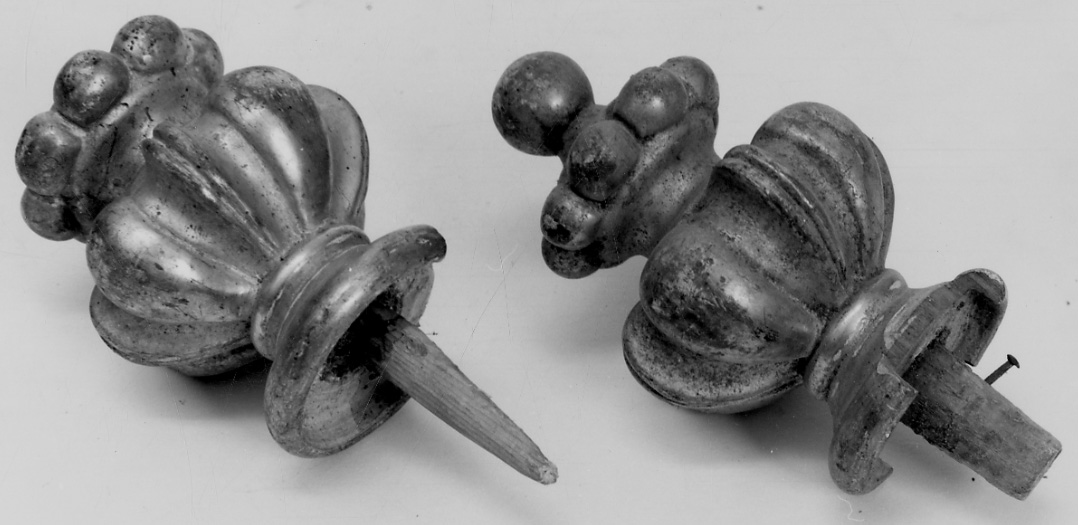 decorazione a intaglio, frammento - bottega piemontese (seconda metà sec. XIX)