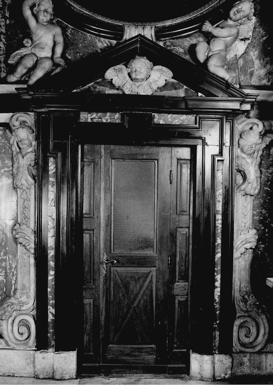 mostra di porta, serie - bottega luganese (fine/inizio secc. XVII/ XVIII)