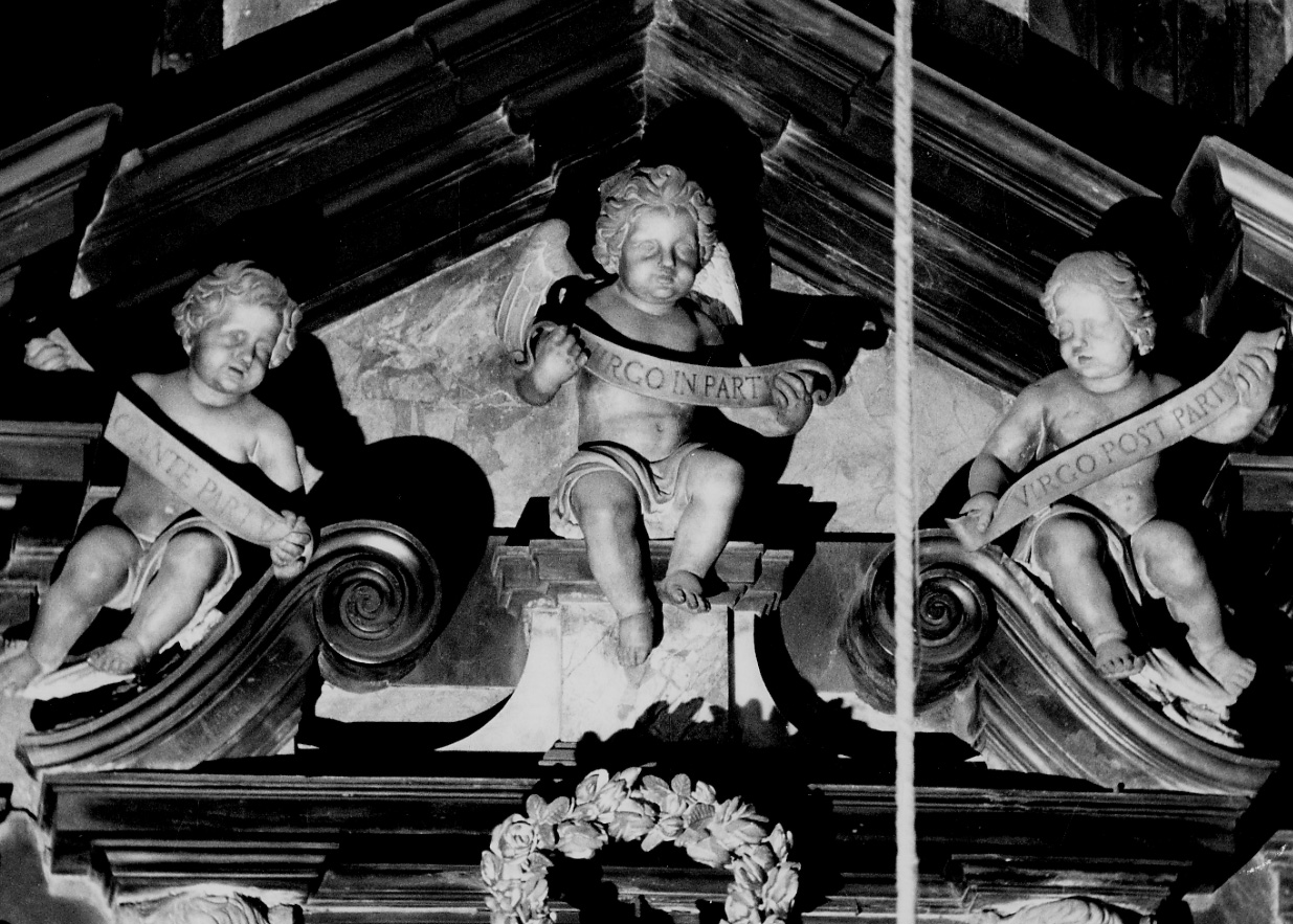 angioletto con cartiglio (statua, serie) di Carlone Tommaso (terzo quarto sec. XVII)