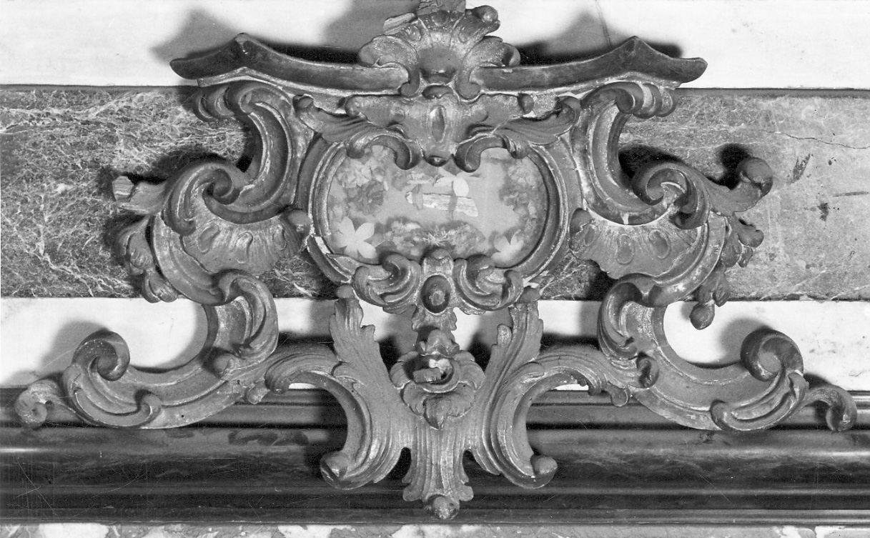 decorazione, coppia - bottega piemontese (seconda metà sec. XVIII)