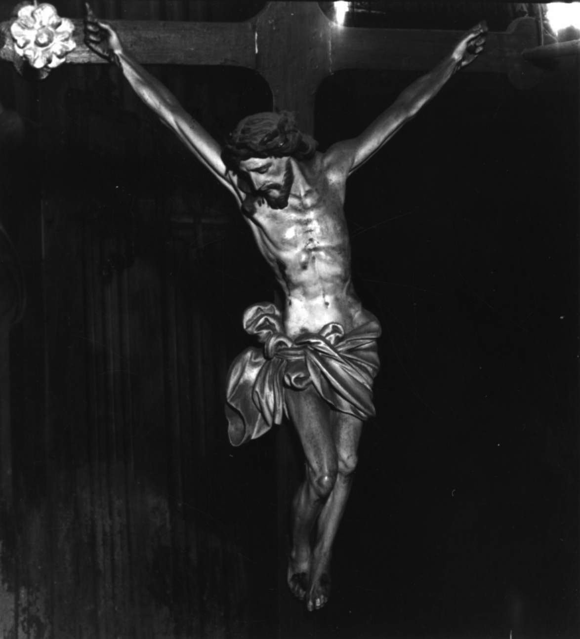Cristo crocifisso (croce processionale, opera isolata) di Plura Carlo Giuseppe (inizio sec. XVIII)