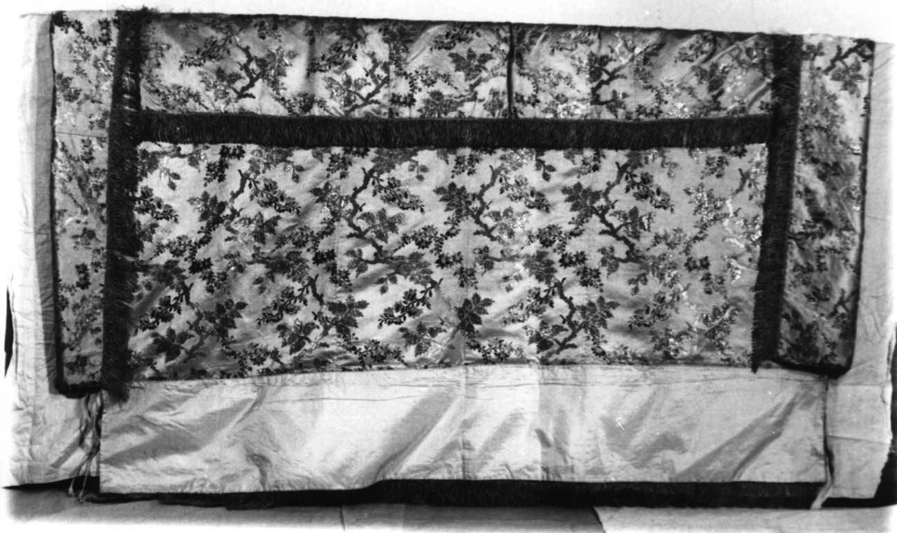 baldacchino, opera isolata - manifattura francese (metà sec. XVIII)