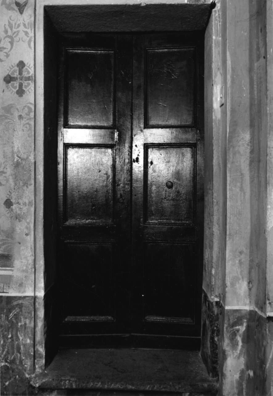 porta - a due battenti, opera isolata - bottega piemontese (seconda metà sec. XVII)