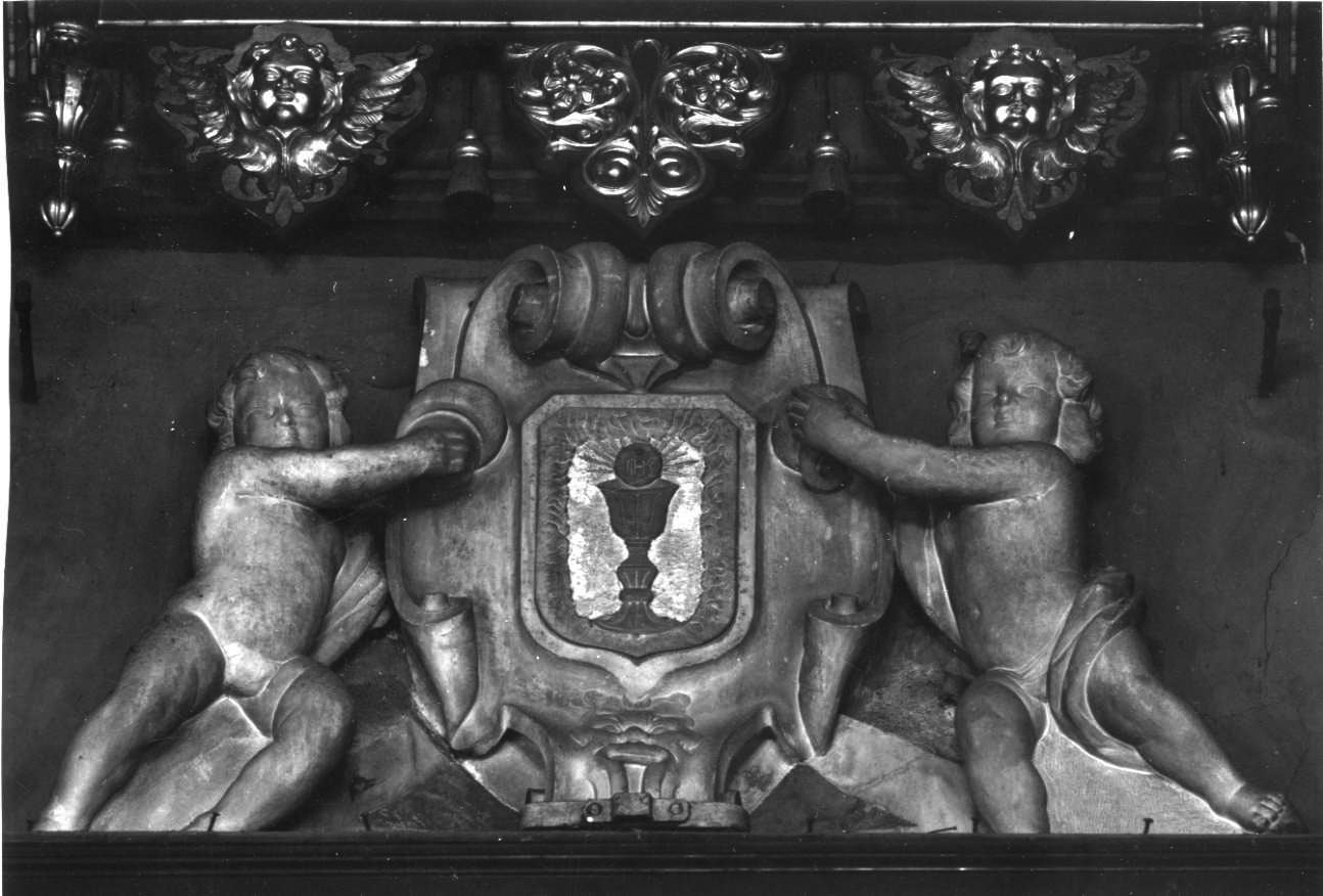 putti reggistemma (scultura, elemento d'insieme) di Carlone Giuseppe Maria, Ramello Paolo (ultimo quarto sec. XVII)
