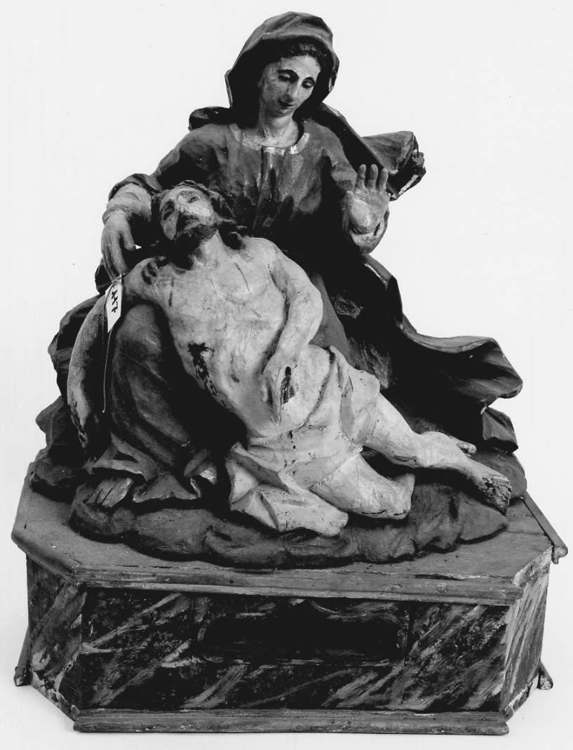 Pietà (statuetta, opera isolata) - bottega piemontese-savoiarda (seconda metà sec. XVIII)