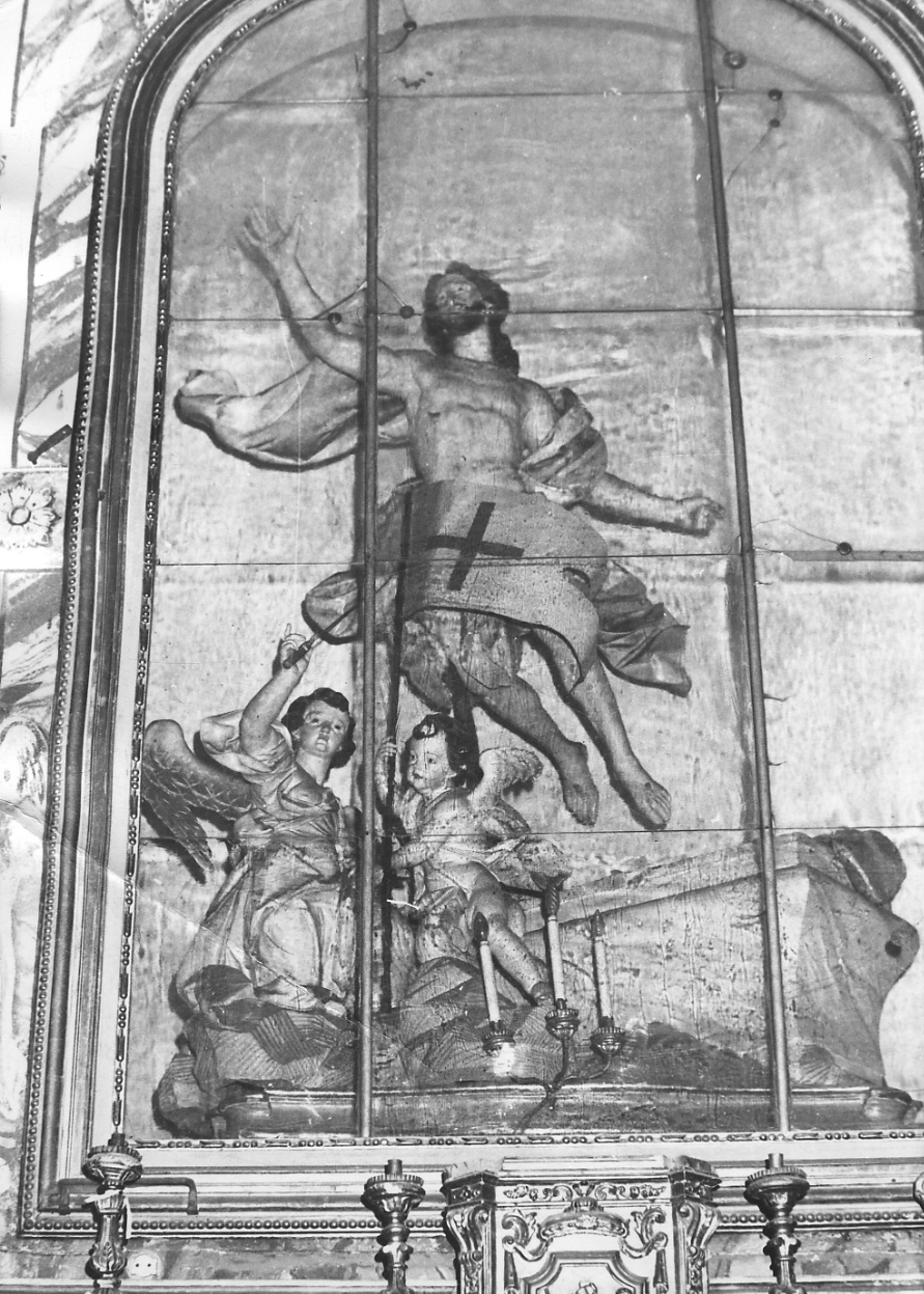 Cristo risorto tra due angeli (gruppo scultoreo processionale, opera isolata) di Clemente Stefano Maria (ultimo quarto sec. XVIII)