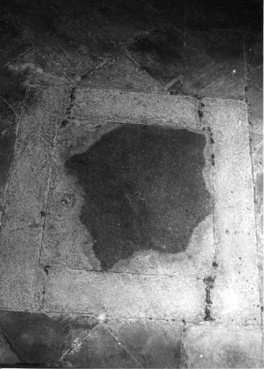 lastra tombale, opera isolata - bottega piemontese (sec. XVII)