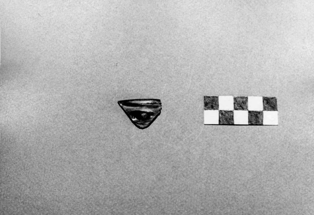 coppetta, frammento - bottega padana (secc. XIV/ XV)