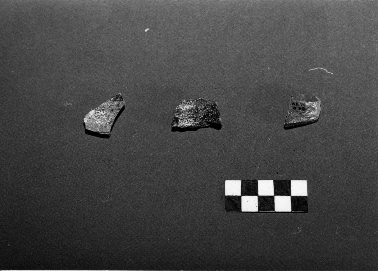 pentola, frammento - bottega piemontese (secc. XV/ XVI)