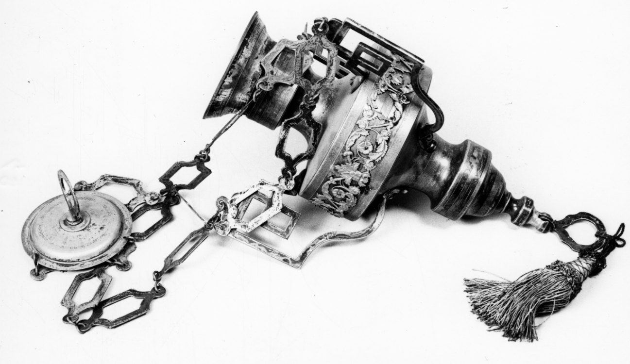 lampada pensile a vaso, coppia - bottega piemontese (seconda metà sec. XVIII)