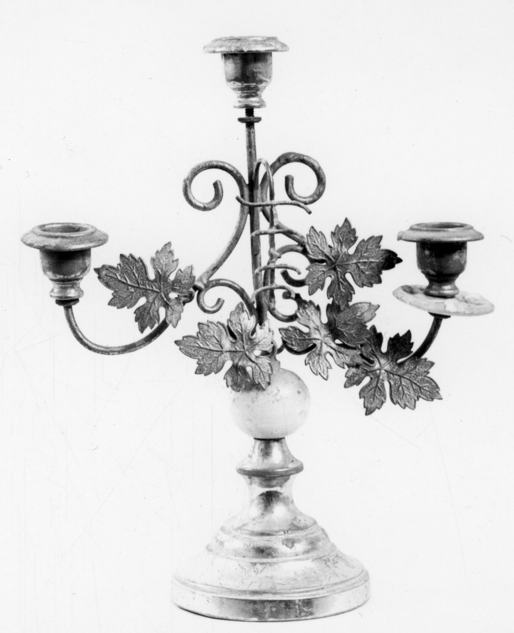 candeliere, opera isolata - bottega italiana (seconda metà sec. XIX)